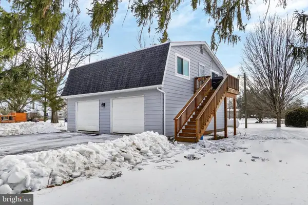 25 Boundary Dr, NEW FREEDOM, PA 17349