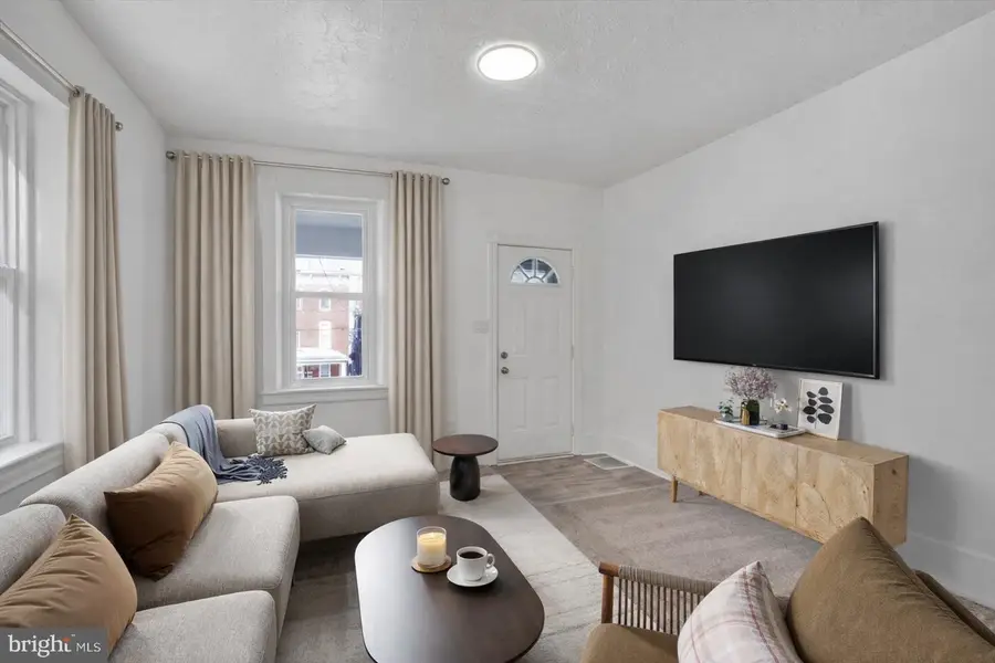 316 W Broadway, Red Lion, PA 17356 - #2