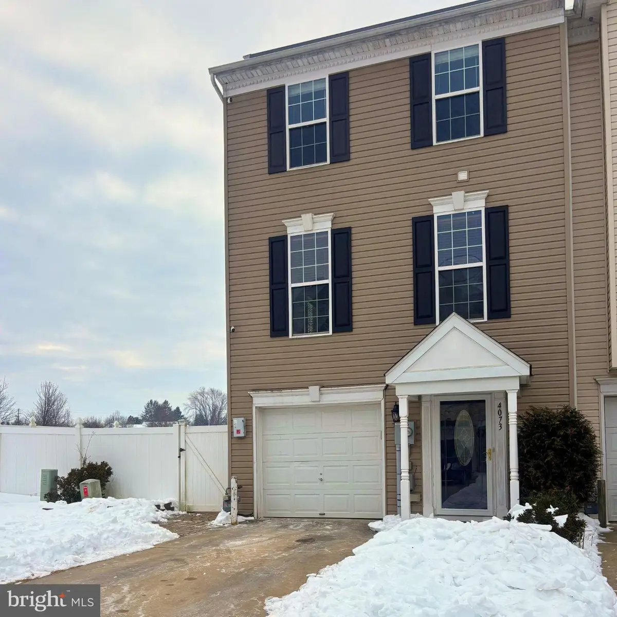 4073 Majestic Ct, Dover, PA 17315 - Image #1