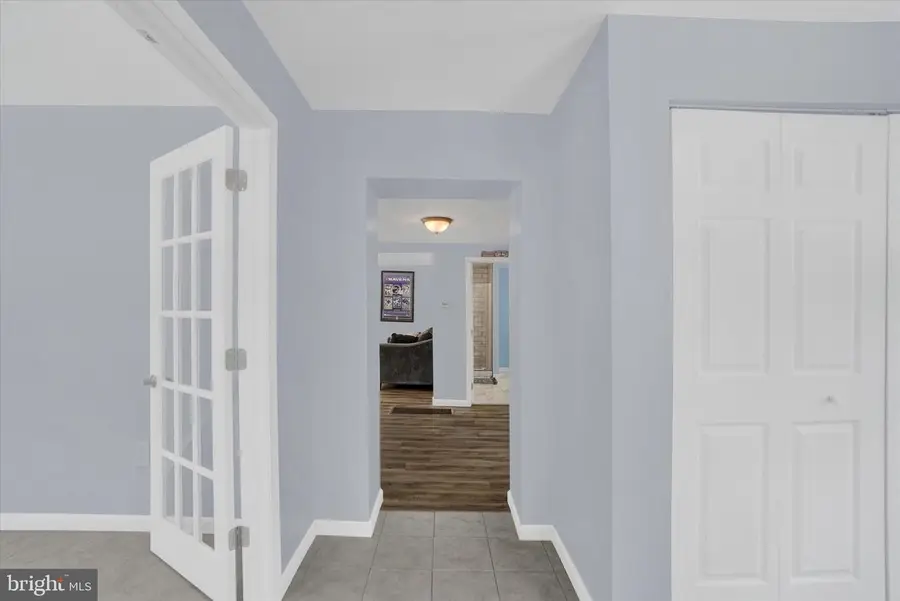 1734 Hametown Rd, Glen Rock, PA 17327 - #3