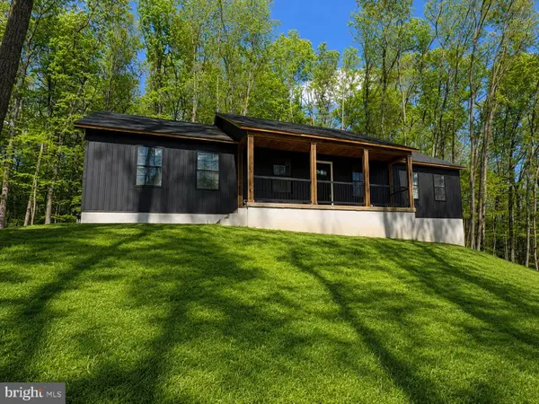 18985 Hebel Rd, STEWARTSTOWN, PA 17363