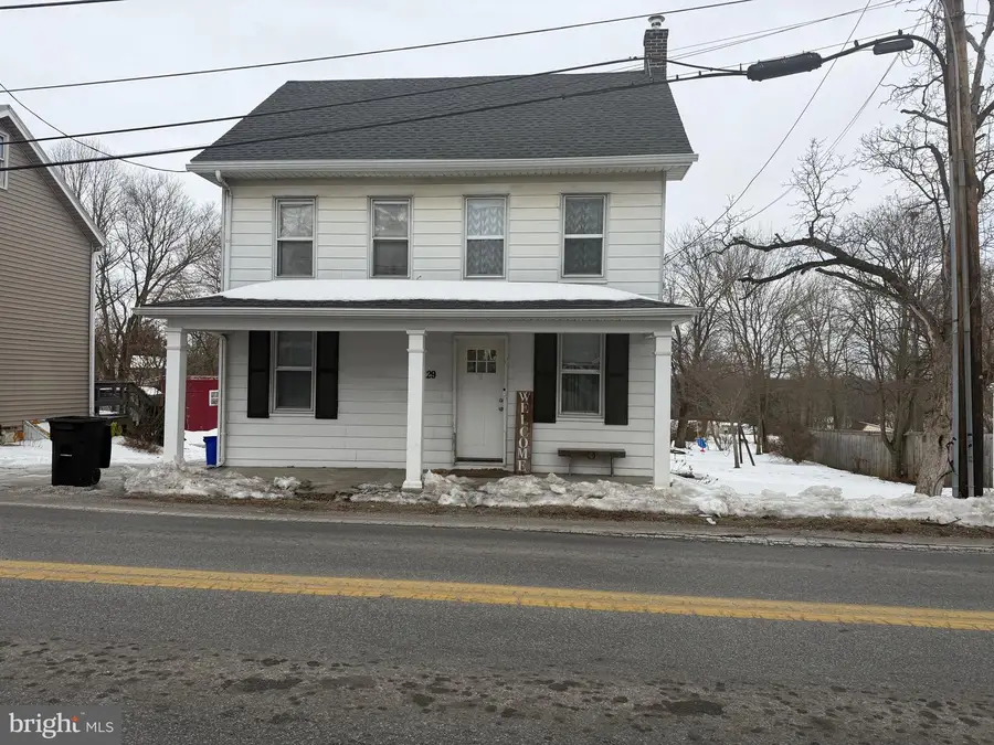 29 W George St, York New Salem, PA 17371 - #2