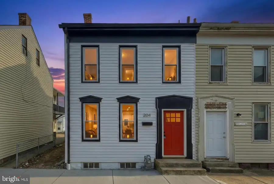 204 Park Pl, York, PA 17401 - #2