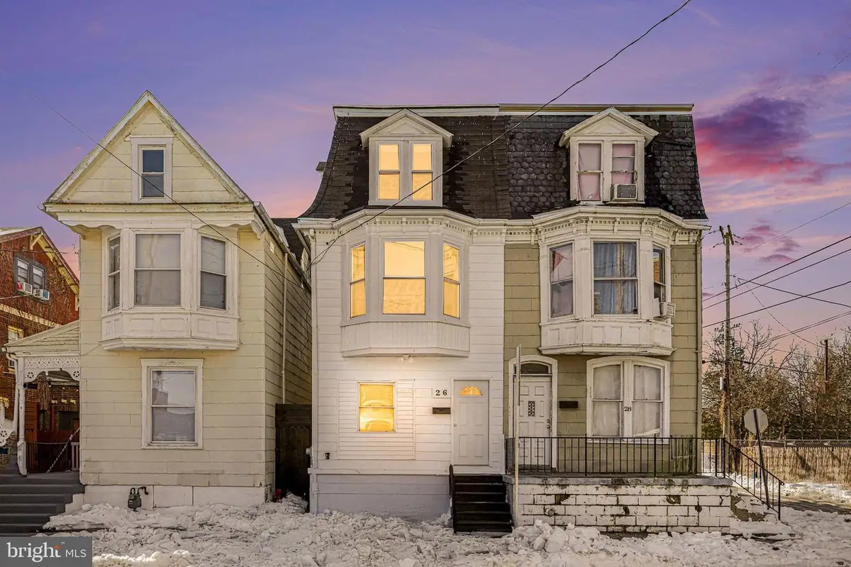 26 N West St, York, PA 17401 - #1