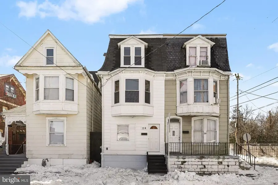 26 N West St, York, PA 17401 - #2