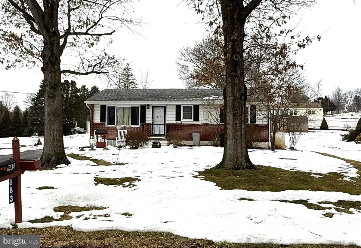 883 King St, Lewisberry, PA 17339 - #1