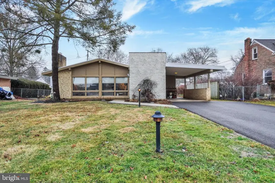 241 S Harlan St, York, PA 17402 - #2