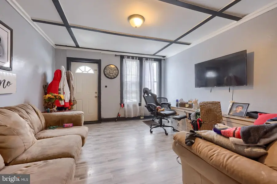 740 Cleveland Ave, York, PA 17401 - #2