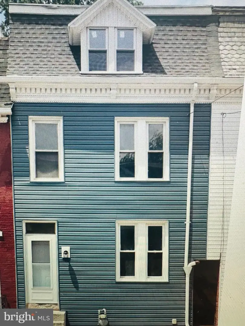 461 E Walnut St, York, PA 17403 - #1