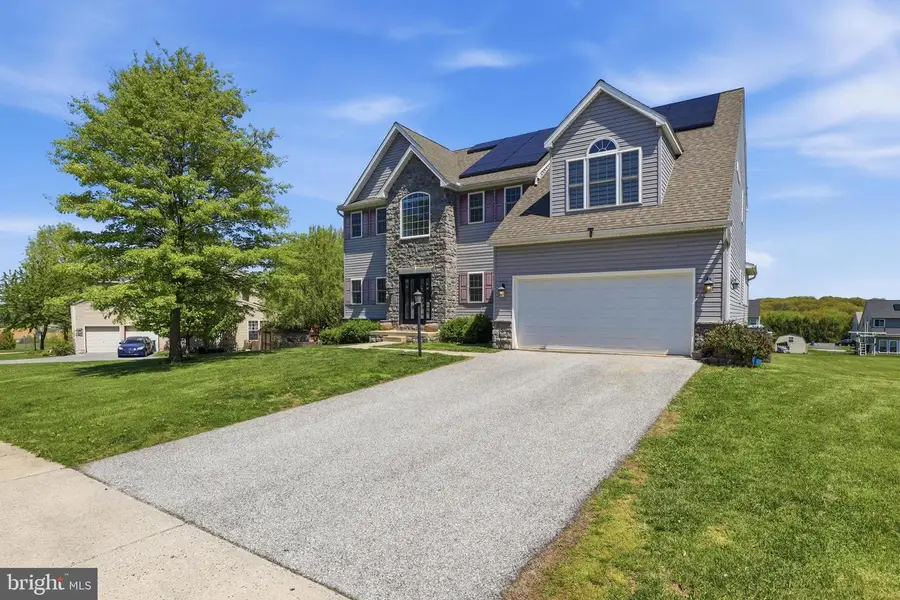 430 Palomino Dr, York, PA 17402 - #3