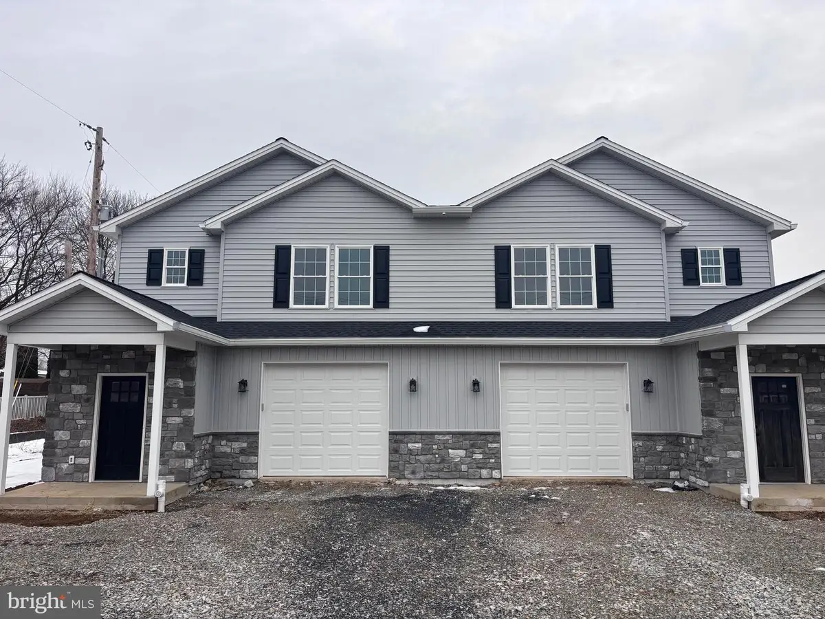 507-509 S Baltimore St, Dillsburg, PA 17019 - #1