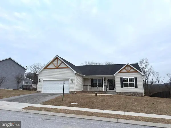 104 Clover Run, ABBOTTSTOWN, PA 17301