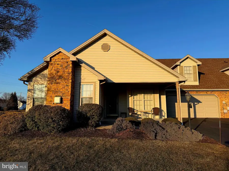 1383 Wellington Dr #b2, York, PA 17408 - #3