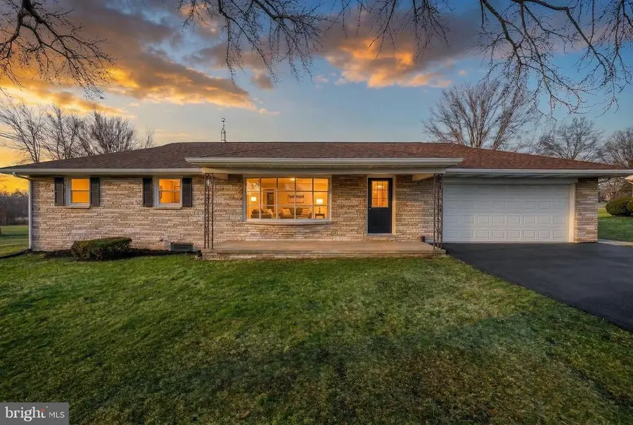 4081 Mulberry Ln, Dover, PA 17315 - #2