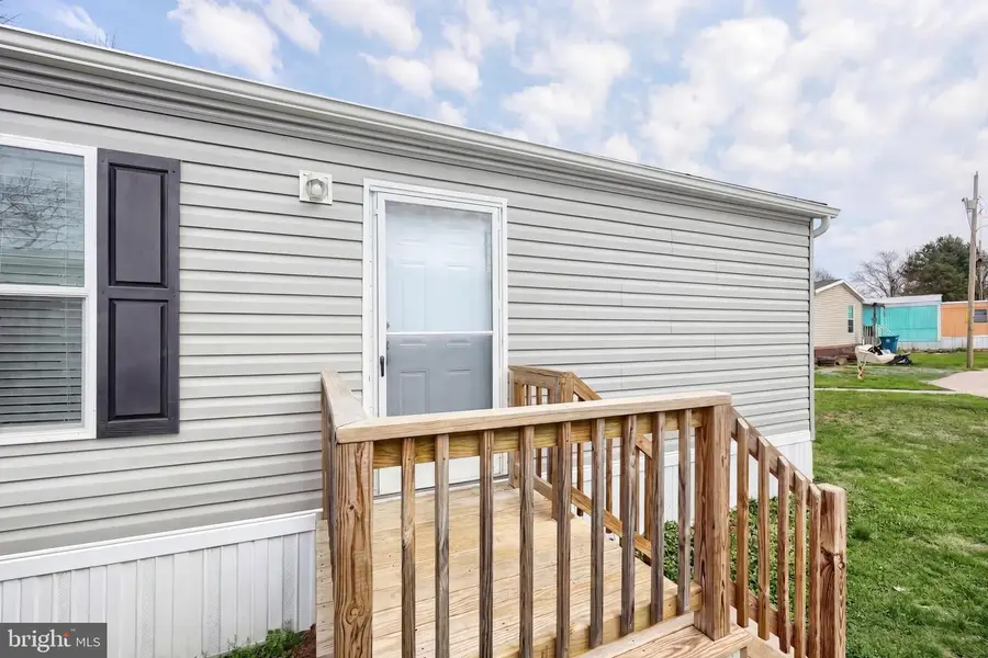 69 Mobile Dr, Thomasville, PA 17364 - #2