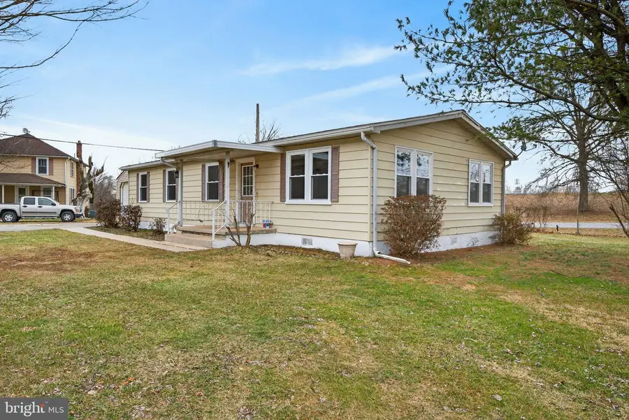 4918 Pleasant Valley Rd, York, PA 17406 - #3