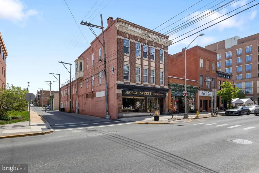 125 N George St, York, PA 17401 - #2