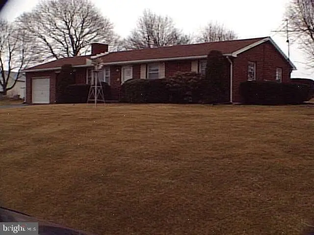 3530 E Prospect Rd, York, PA 17402 - #1