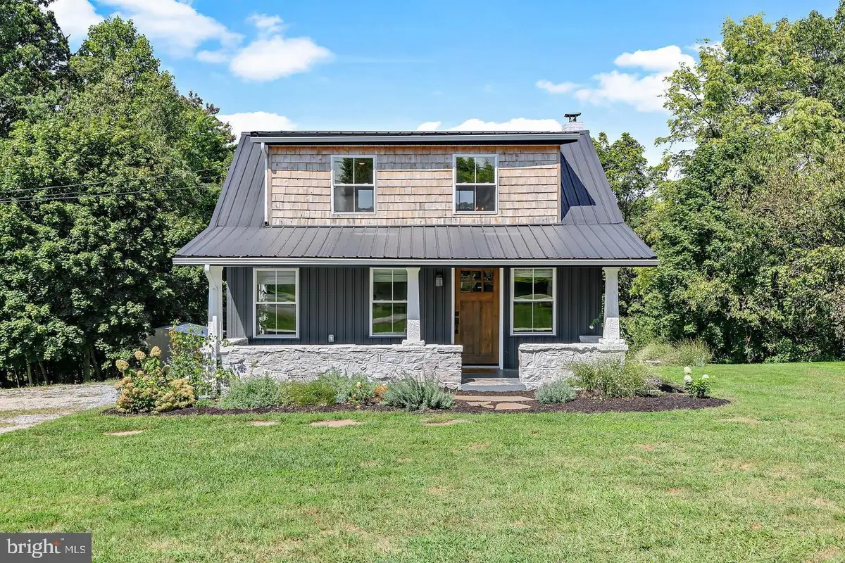 3449 Indian Rock Dam Rd, York, PA 17408 - #1