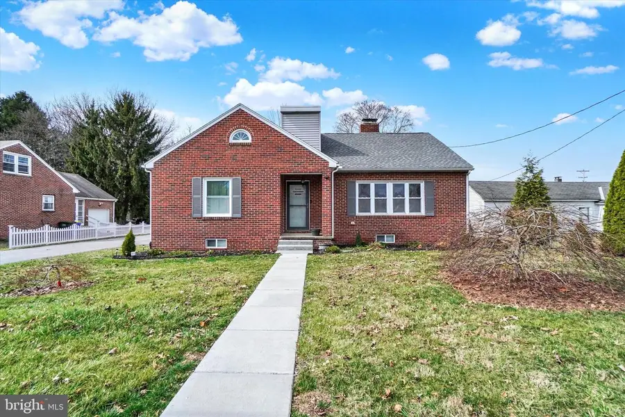 2311 Tower Dr, Dover, PA 17315 - #2