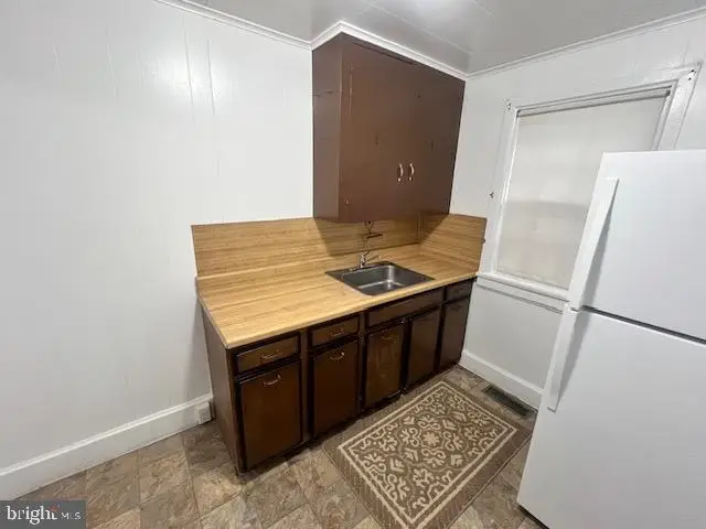 30 Cherry St, Seven Valleys, PA 17360 - #2