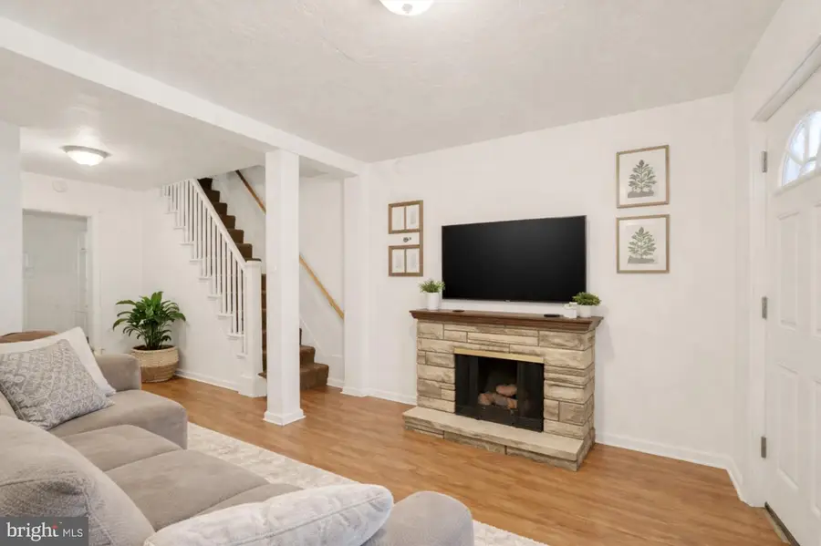 726 Glen Pl, York, PA 17403 - #3