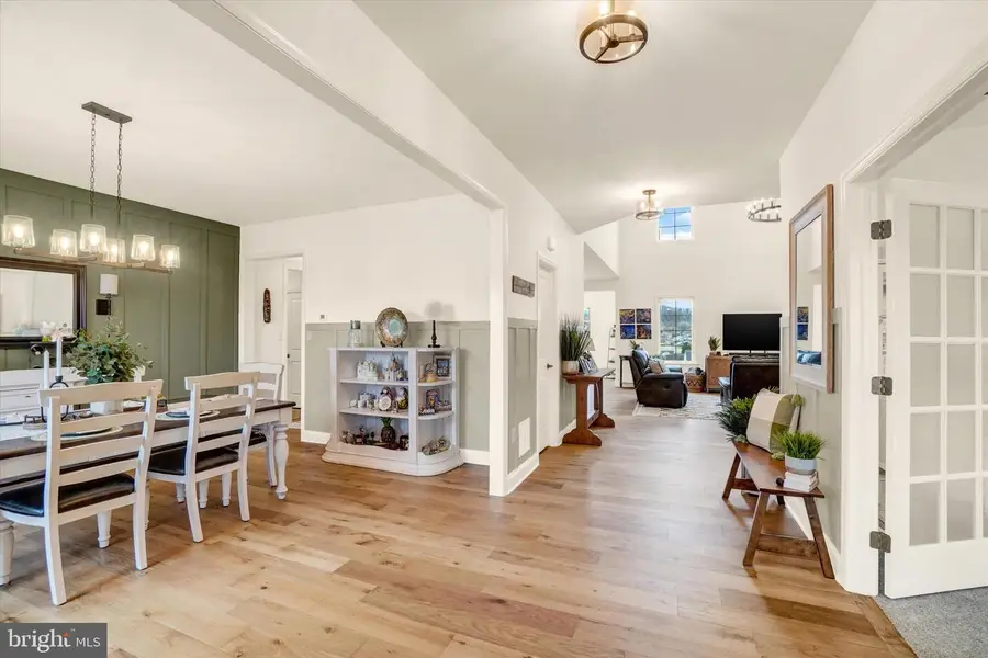 422 Springhouse Ln, York, PA 17406 - #3