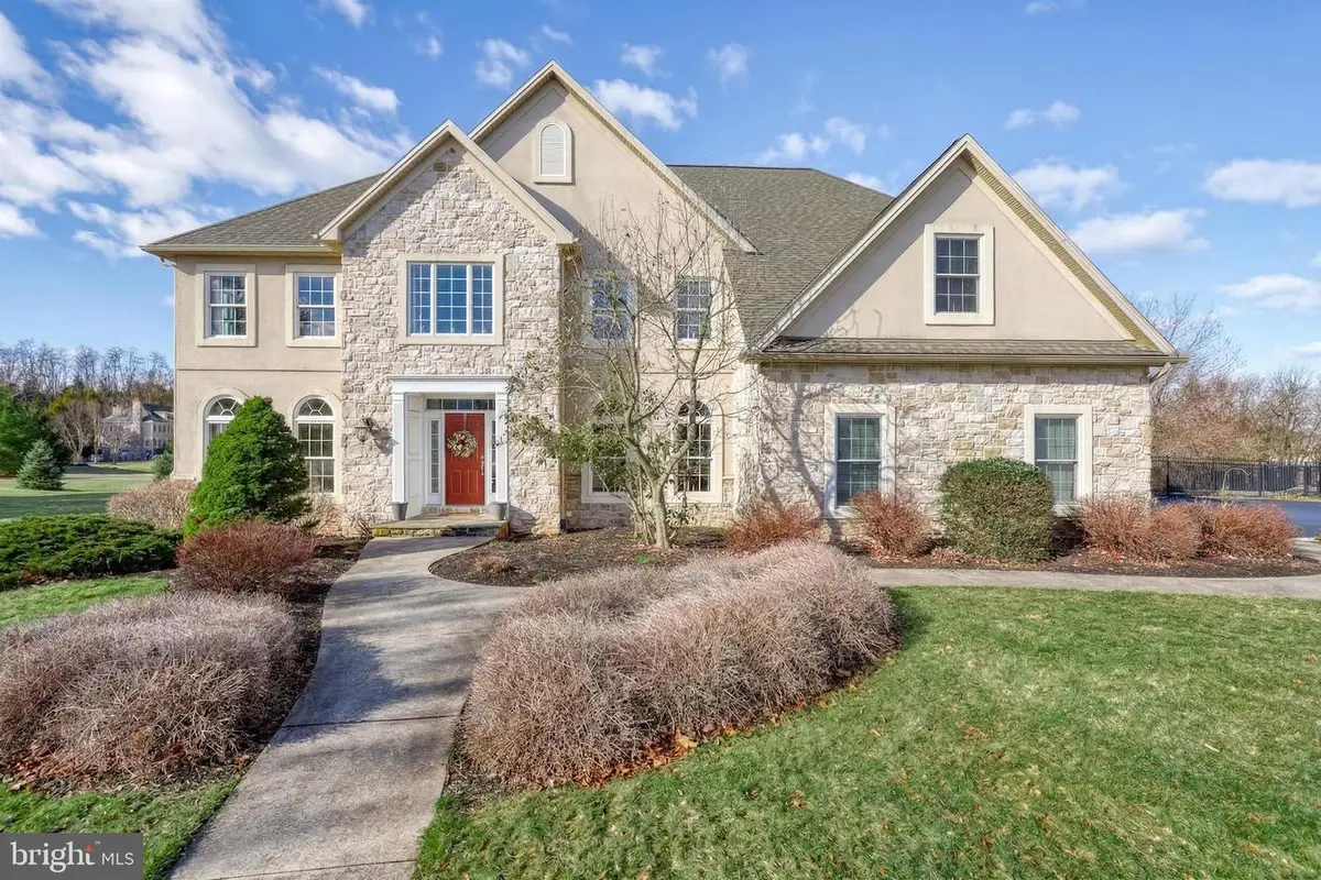 111 Turtle Hollow Dr, Lewisberry, PA 17339 - #1