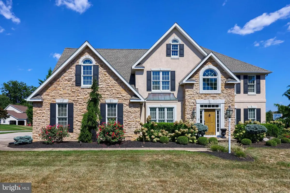 2205 May Apple Dr, York, PA 17402 - #1