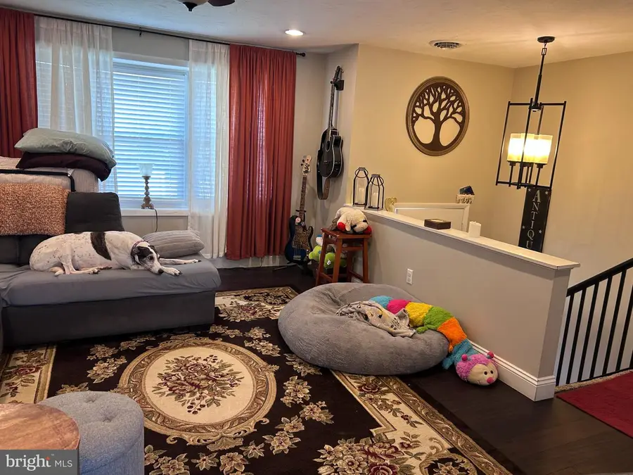 470 Park St, Manchester, PA 17345 - #3