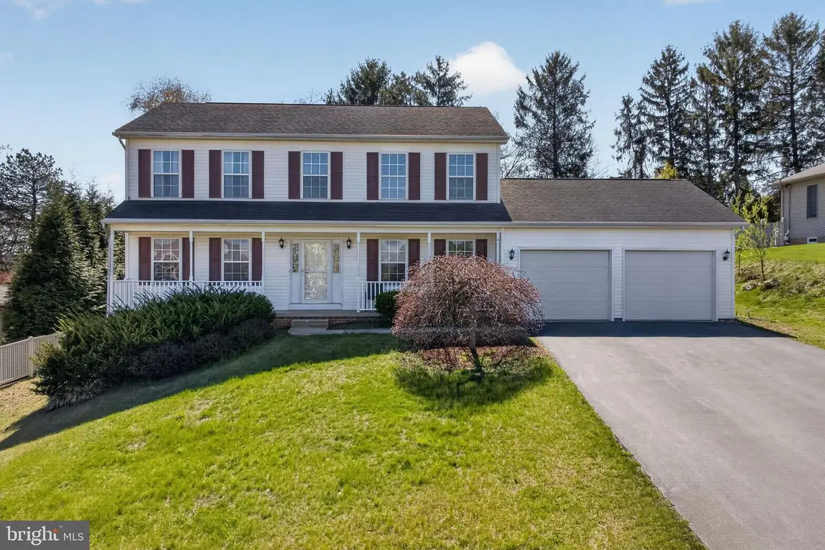 212 Sunset Cir, Red Lion, PA 17356 - #1