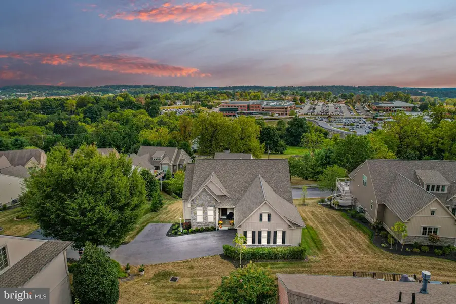 102 Maribel Ln #15b, York, PA 17403 - #3