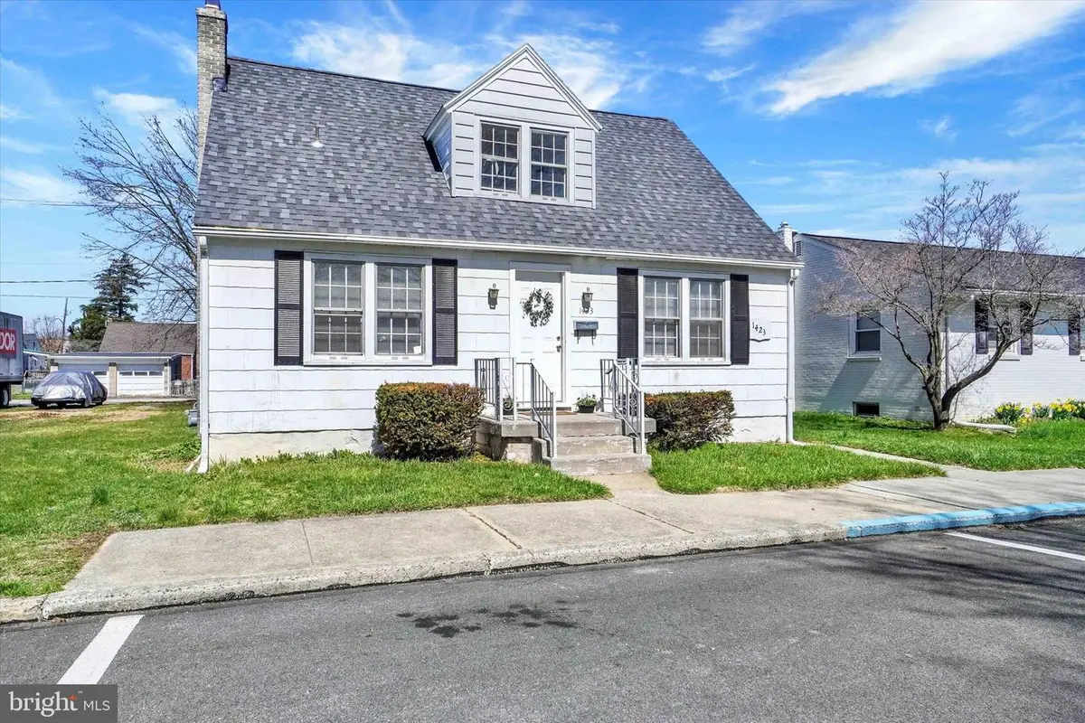 1423 Filbert St, York, PA 17404 - #1