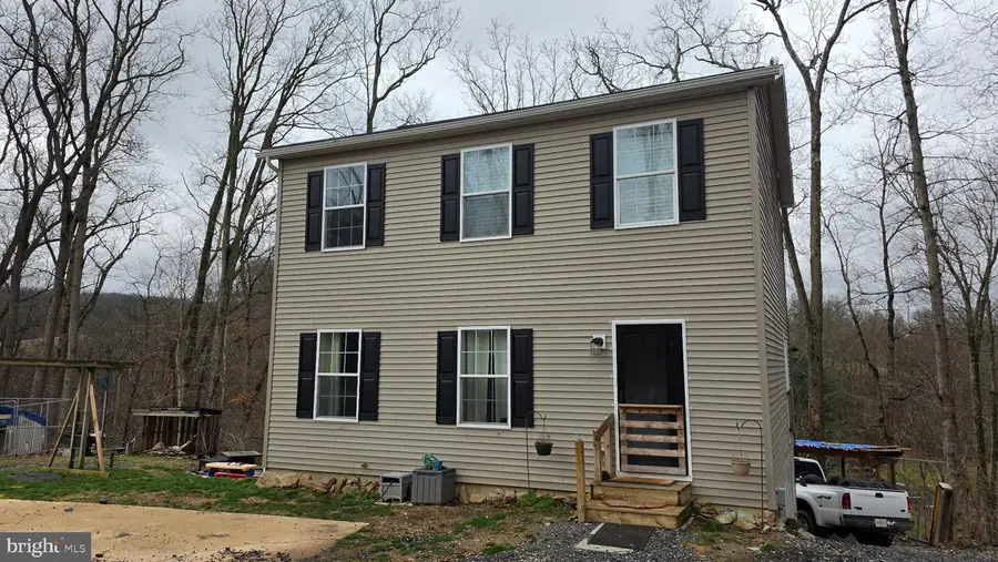 6784 Herbst Rd, Red Lion, PA 17356 - #2