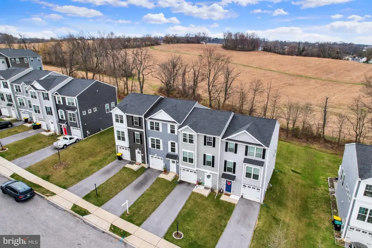 76 Coop Ln, Hanover, PA 17331 - #1