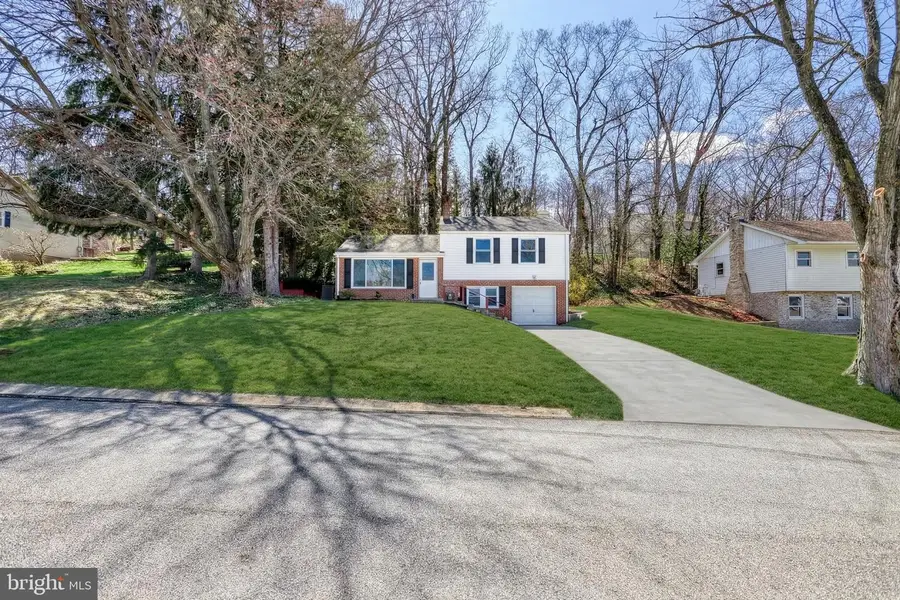 630 Hammond Rd, York, PA 17406 - #3