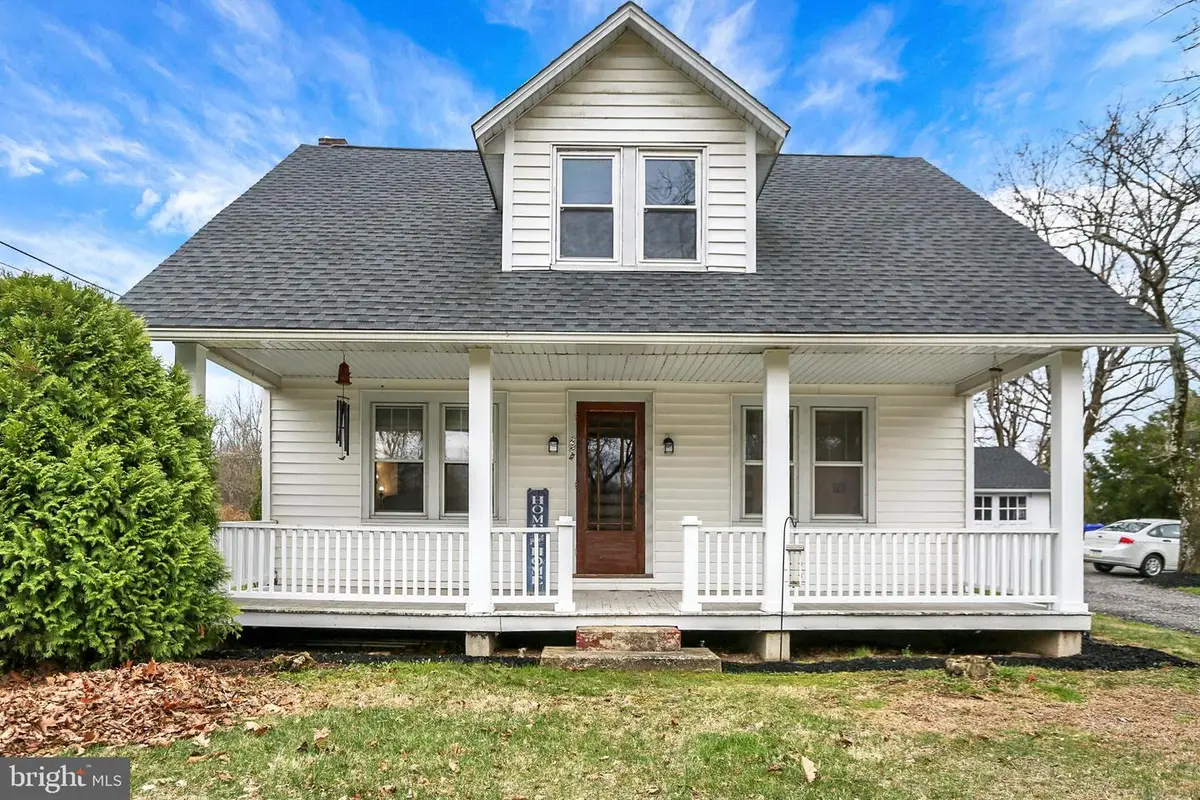 228 Old York Rd, Dillsburg, PA 17019 - #1