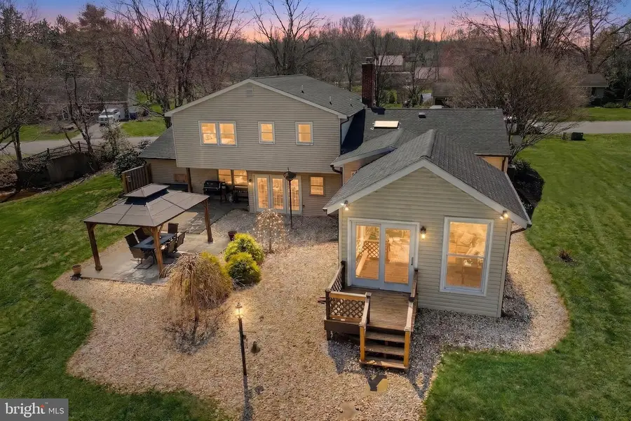 18 Sheffield Dr, Dillsburg, PA 17019 - #2