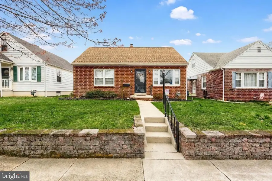 1006 E Walnut St, Hanover, PA 17331 - #2