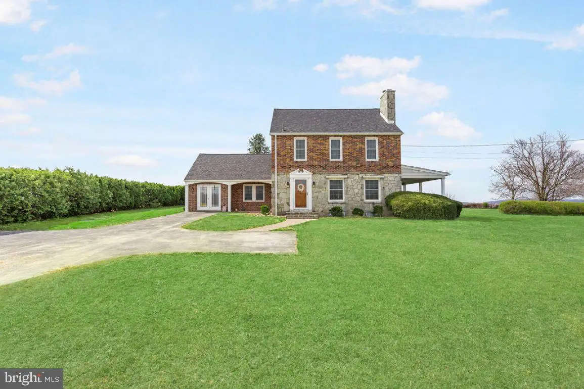 1241 Grandview Rd, Hanover, PA 17331 - #1