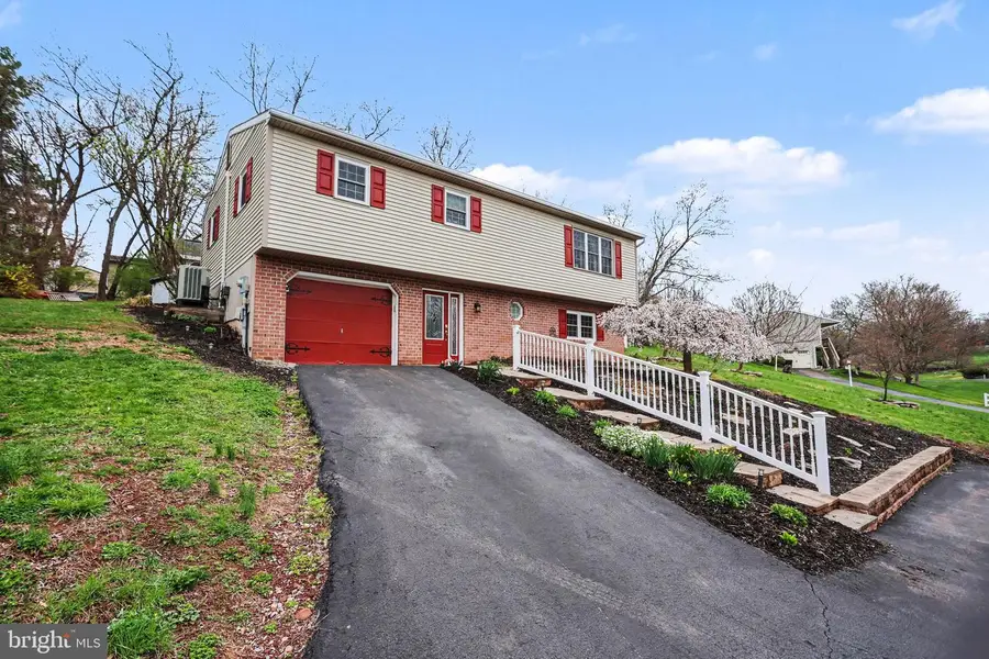 90 Eagle Ln, Etters, PA 17319 - #3