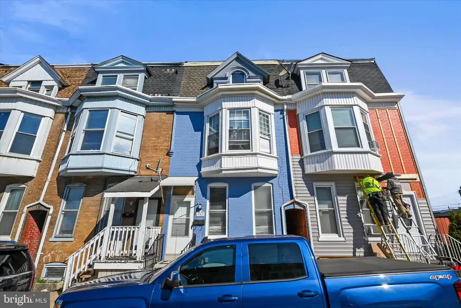 707 York St, York, PA 17403 - #3