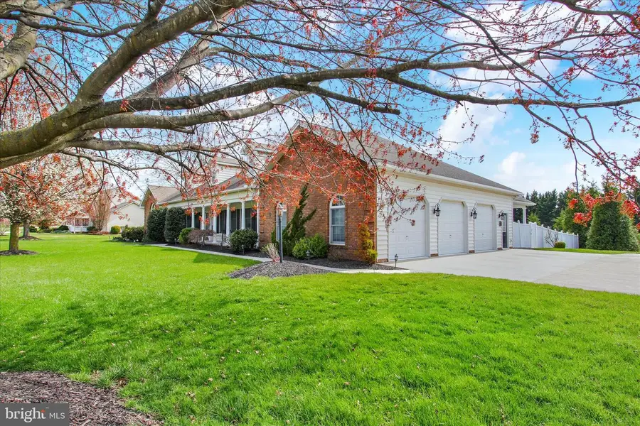 266 Fairview Dr, Hanover, PA 17331 - #3