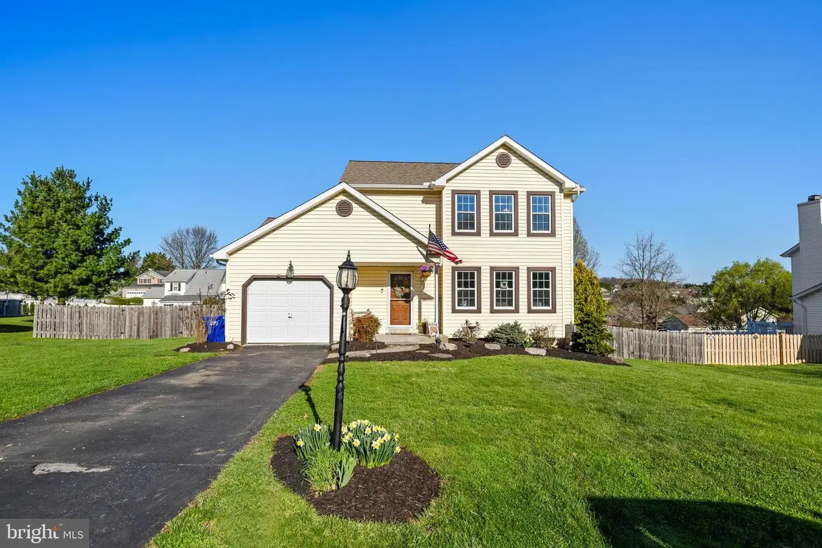 55 Brakeman Dr, Stewartstown, PA 17363 - #1