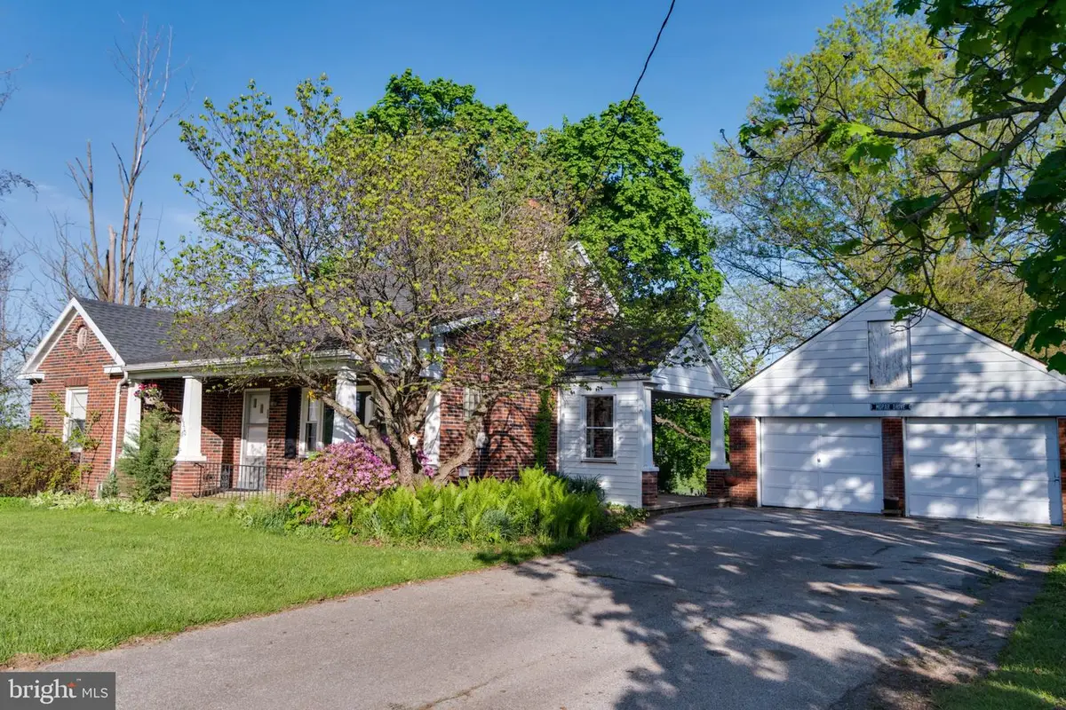 4330 Paradise Rd, Dover, PA 17315 - #1