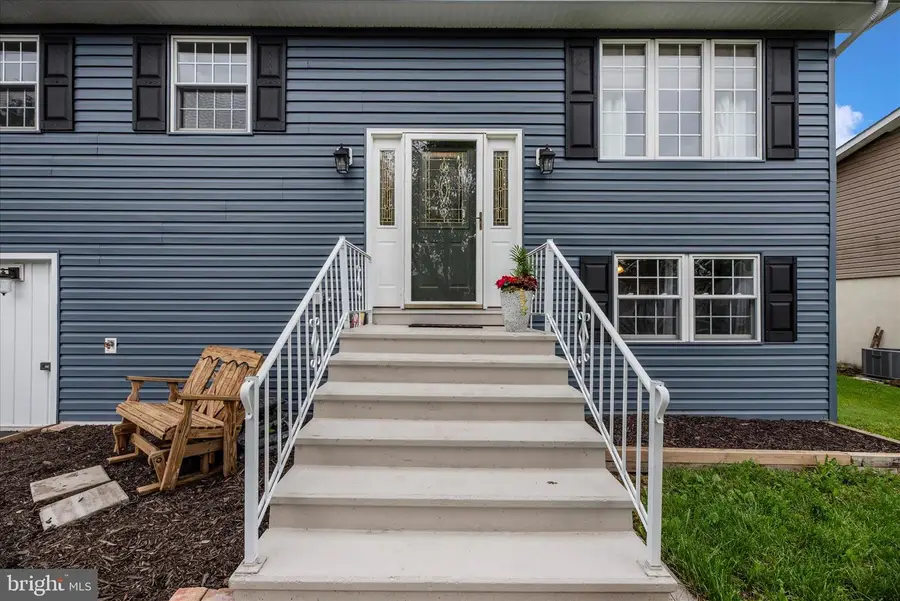 10 Sherman St, Hanover, PA 17331 - #2