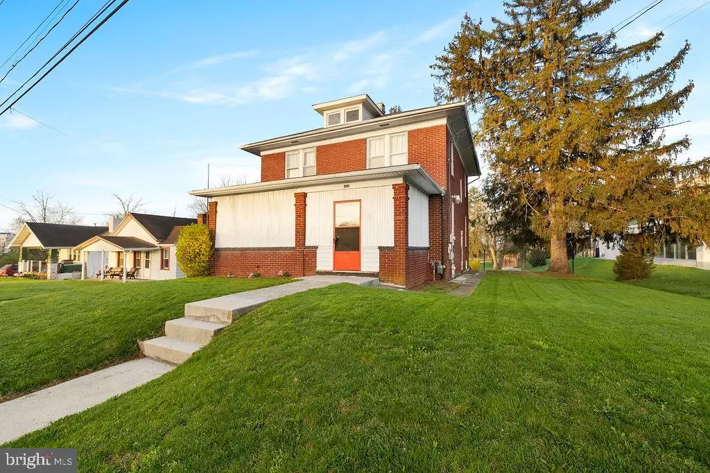 1318 Carlisle Pike, Hanover, PA 17331 - #1