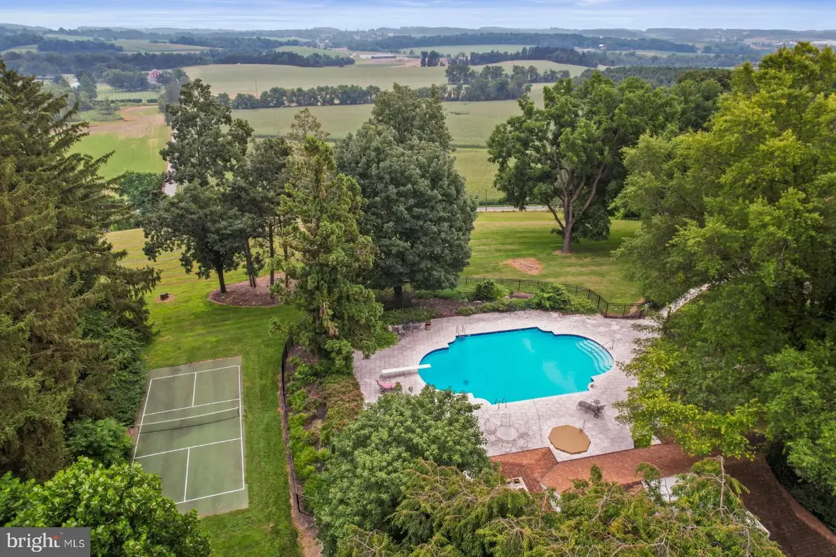 6759 E Moulstown Rd, Hanover, PA 17331 - #1