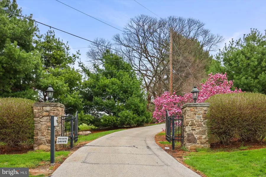 6759 E Moulstown Rd, Hanover, PA 17331 - #2