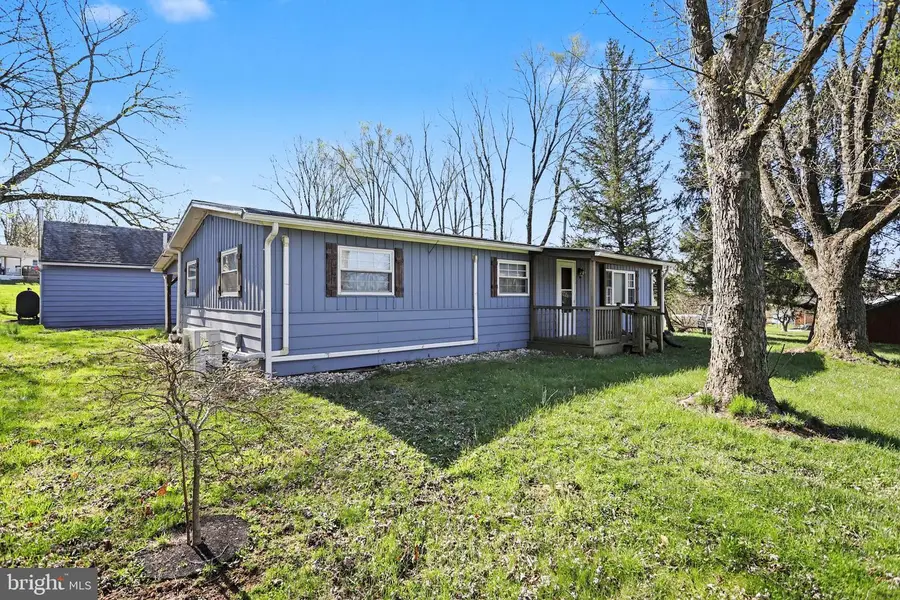 15 Mill Dr, Dillsburg, PA 17019 - #2